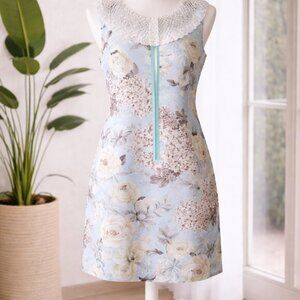 sleeveless floral light blue mini dress scollar knit top size 10